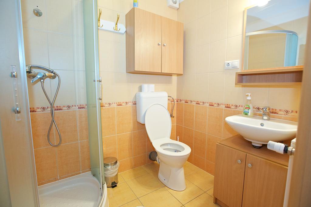Zoli Apartmanok-Bródy 51-53 Hajdúszoboszló Exterior foto