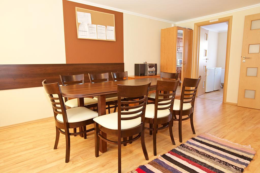 Zoli Apartmanok-Bródy 51-53 Hajdúszoboszló Exterior foto